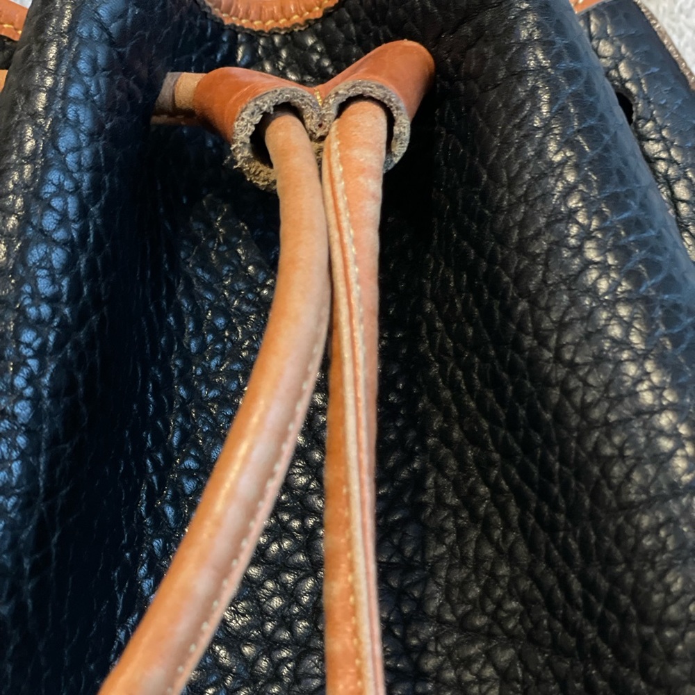 Vintage Dooney and Bourke Pebbled Leather Bucket Bag with brass accents - Picture 6 of 16